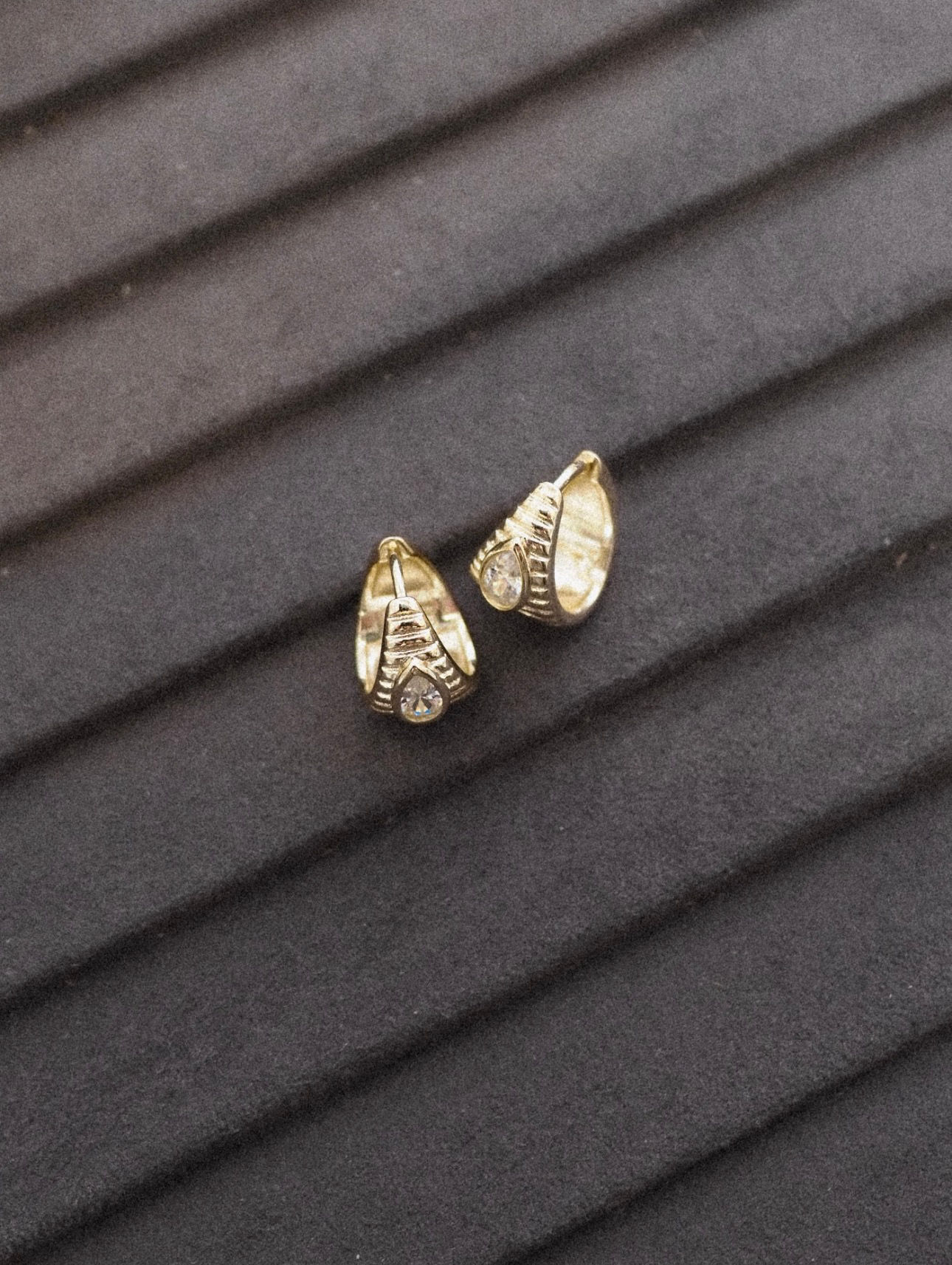 Vintage Taş Detaylı Küpe | 925 Gümüş
