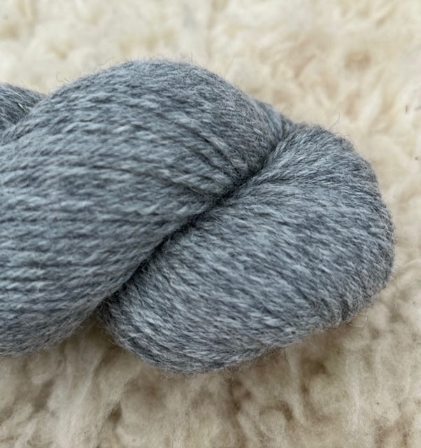 Miniaturbild: wool local aran, naturbelassen, von Erika Knight