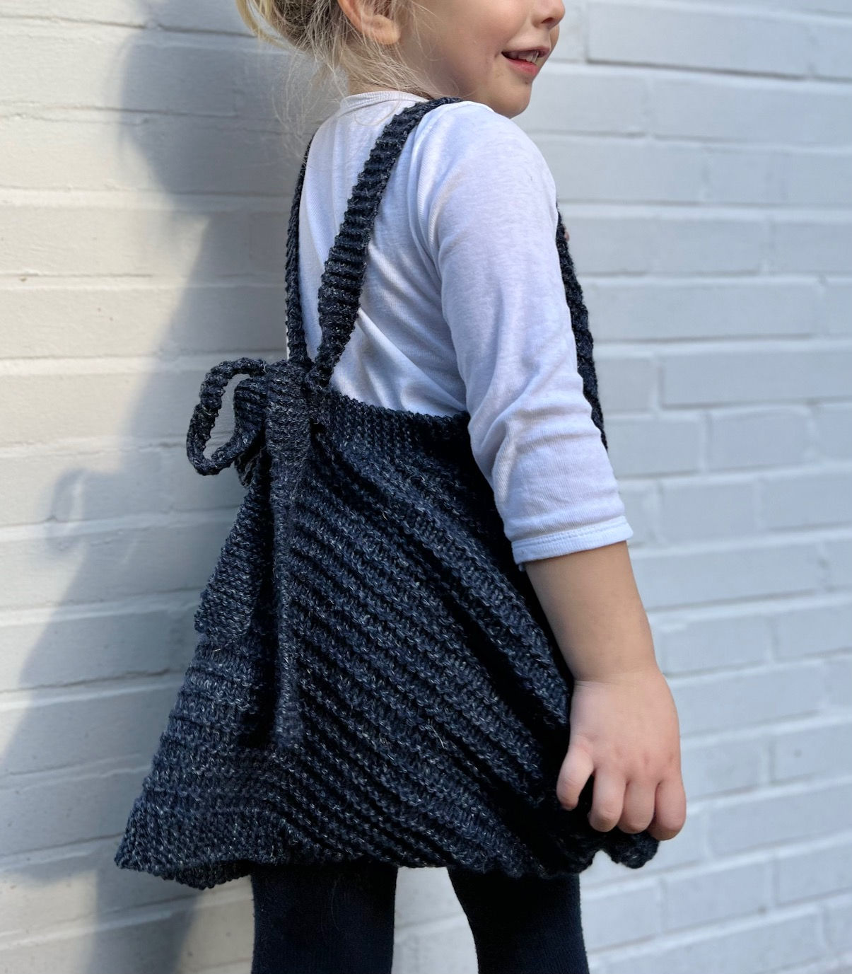 ALMA-Latzkleid/Kind, Anleitung