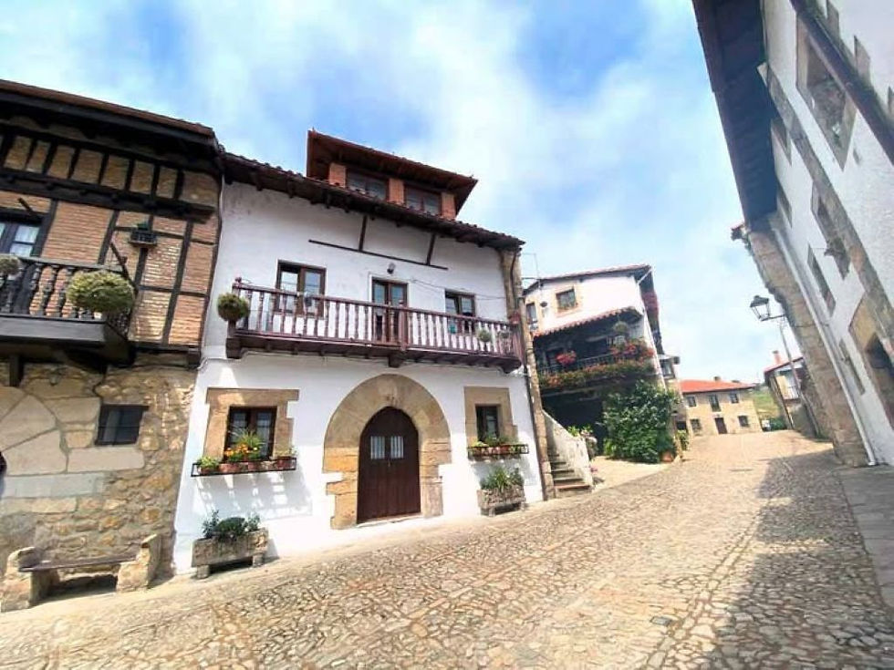Arquitectura popular. Plaza de las Arenas