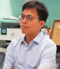 Philip YX LI-2025.png