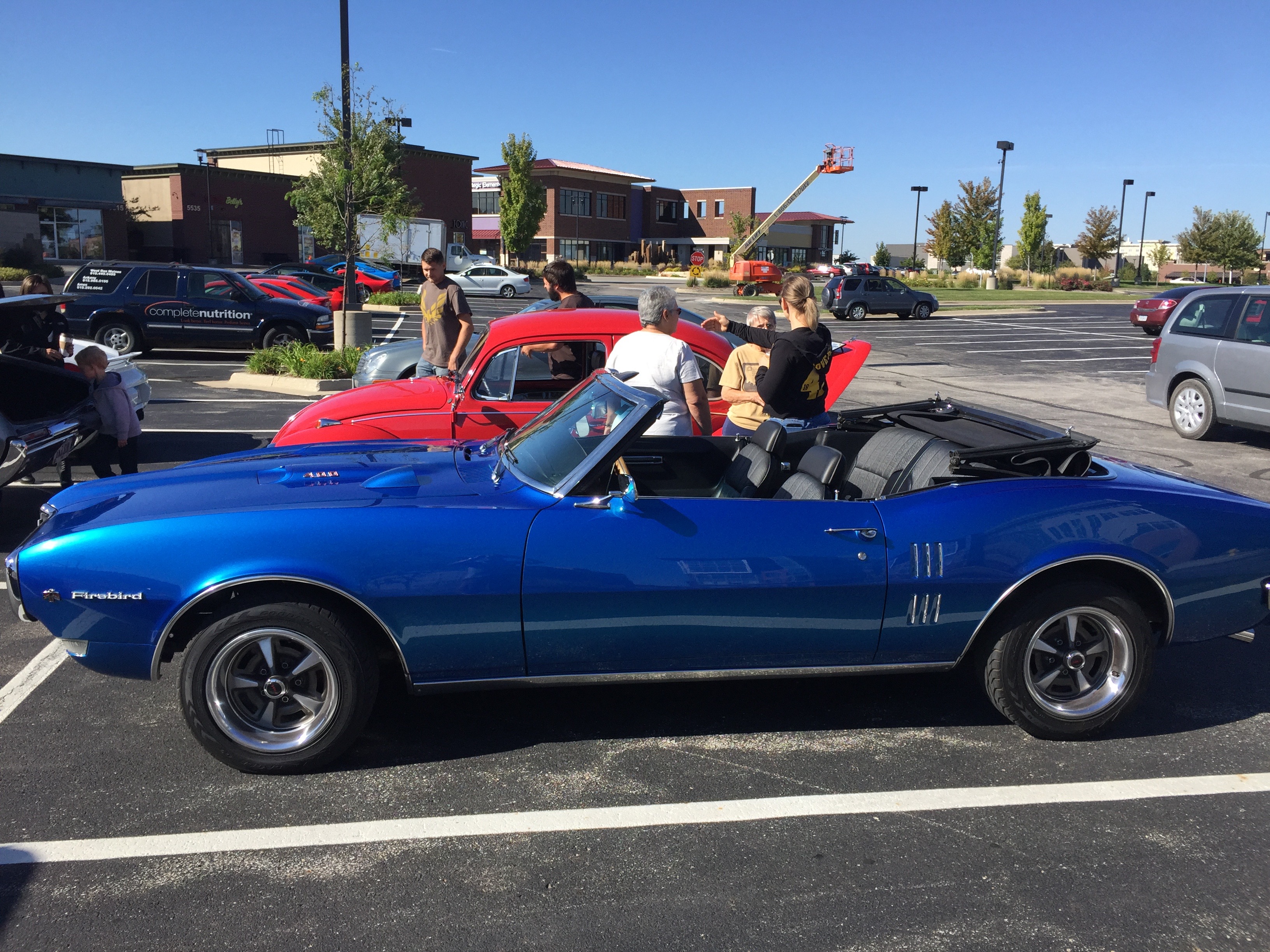 Car Club Crawl Discover Des Moines Thriving Car Community On Craigslist - 0z1y7lt