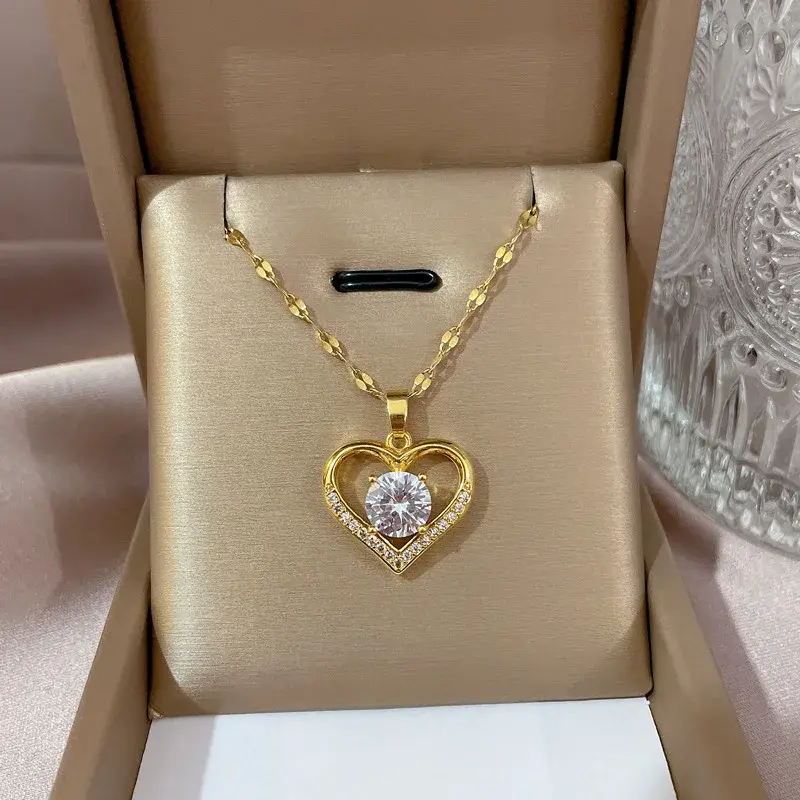Miniatura: Colar de Coração de Zircônia em Ouro