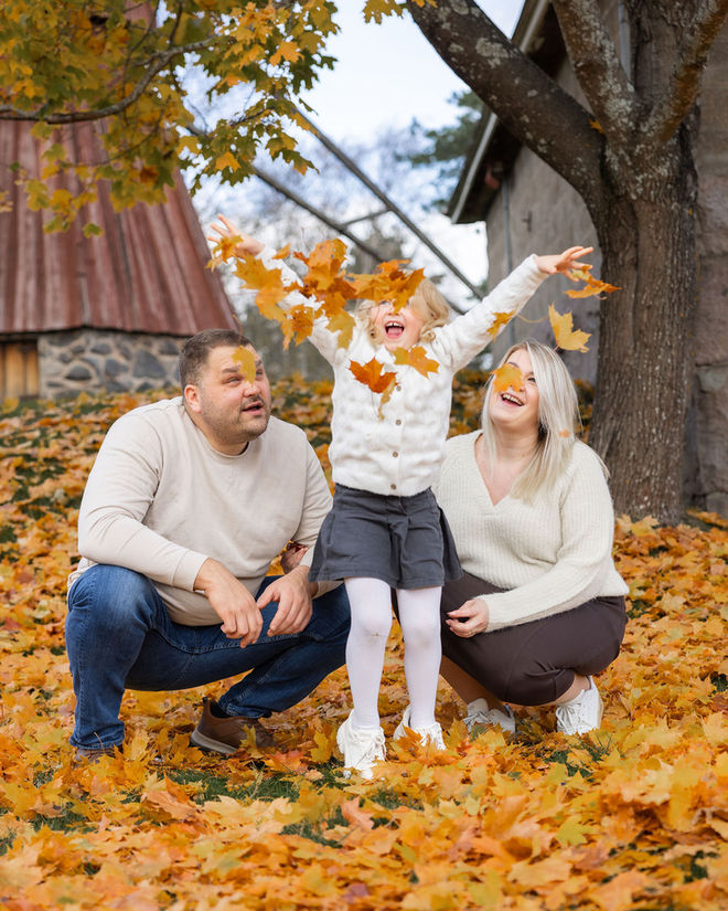 Syksyinen perhekuvaus