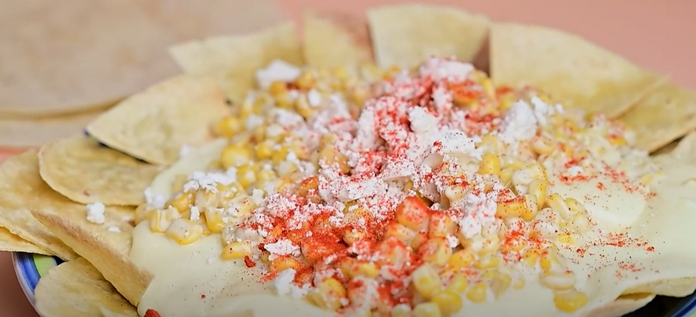 des nachos de maïs