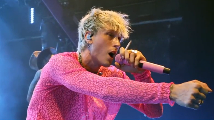 le chanteur Machine Gun Kelly