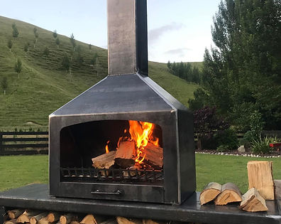 Outdoor fire place