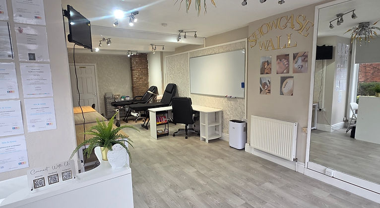 Salon2.jpg