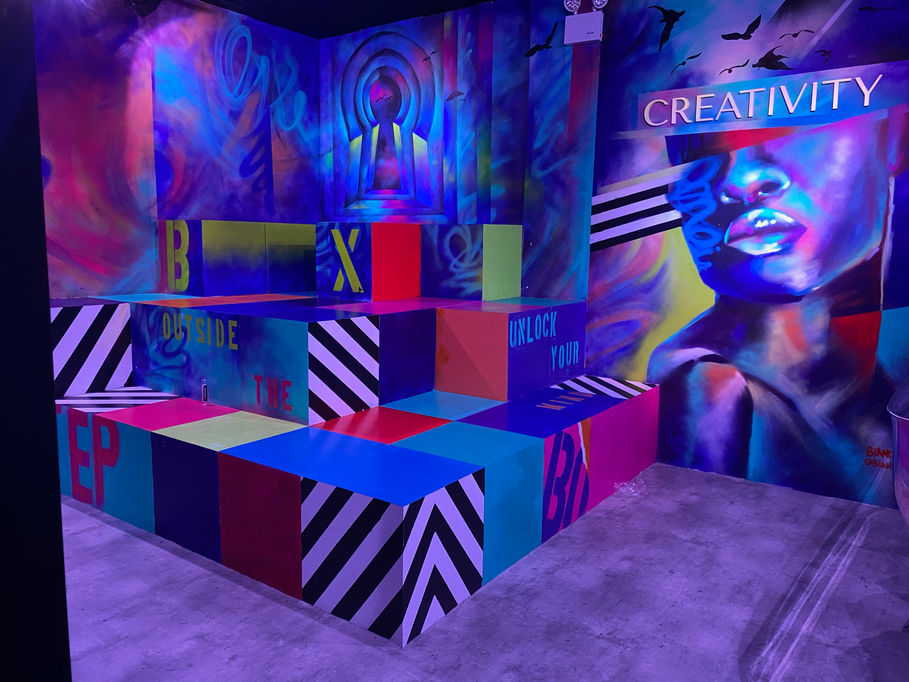bianca romero art mural the stone age nyc experience creativity room , art installation, experiential installation, creative installation, artist custom mural, nyc artist, immersive installation mural, 
