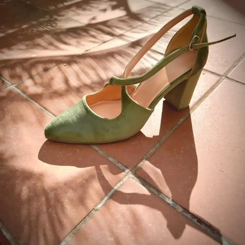 Thumbnail: Women's Handmade Velvet Block Heel Shoes for Special Occasions