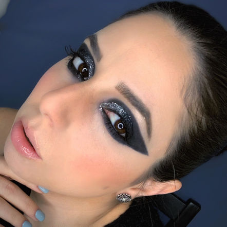 מהחושך אל האור