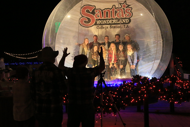 Santa S Wonderland College Station Tx Things To Do