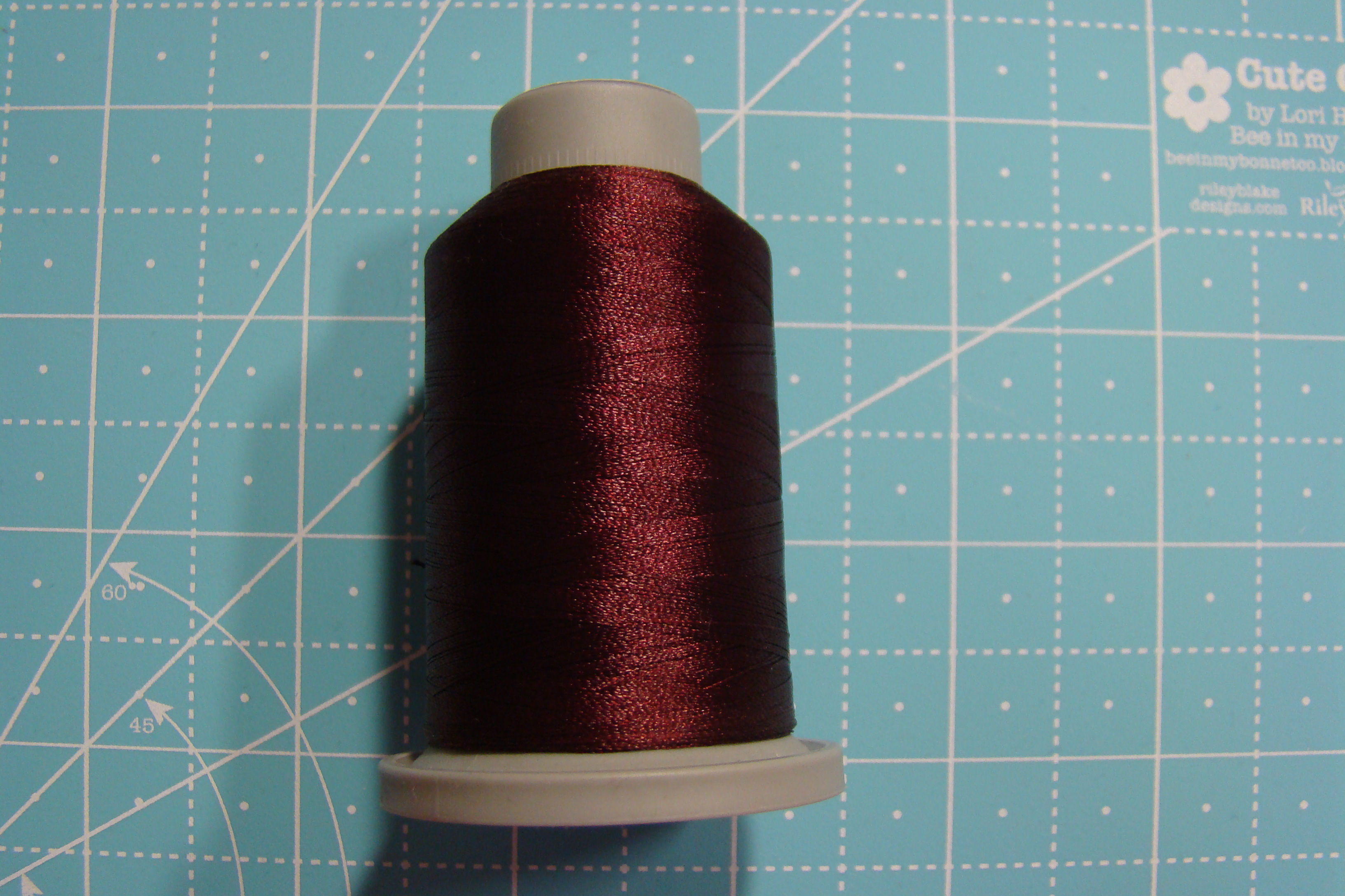 Glide Mini Spool Cabernet 70490