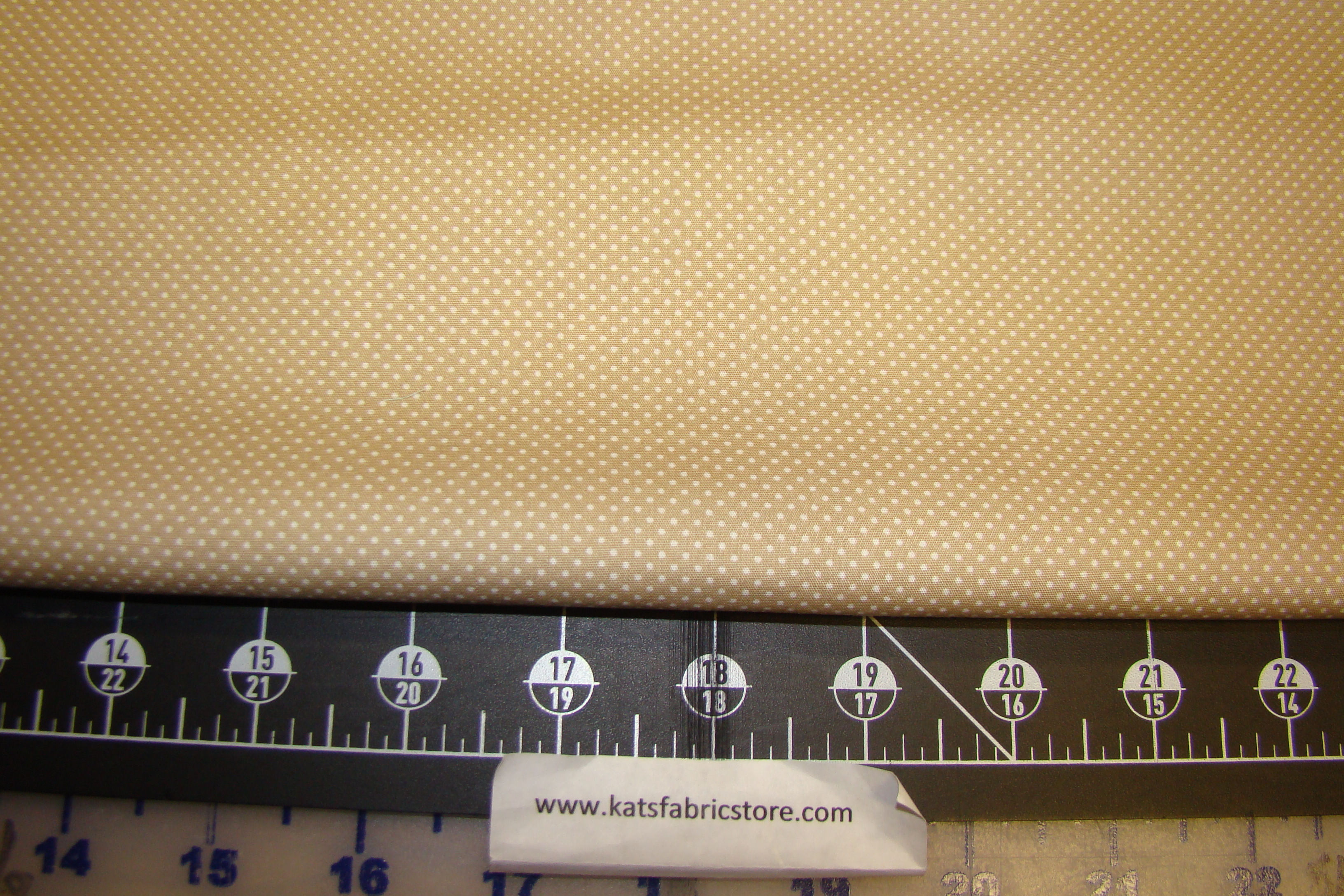 BX Pin Dot Light Khaki/White