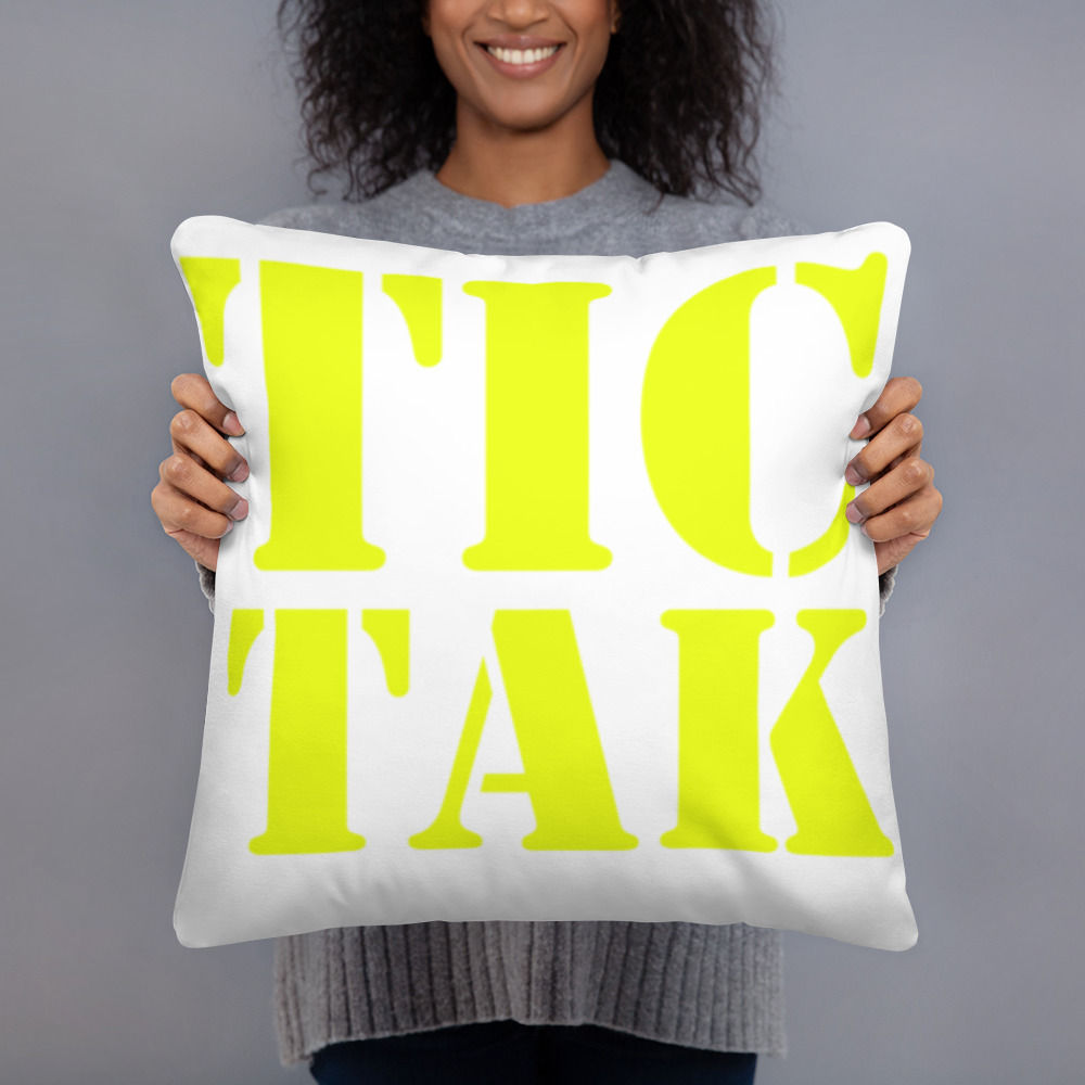 Basic TIC TAK Pillow
