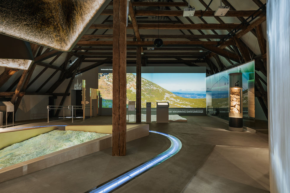 migdal-kozanostra-muzeum-small-9