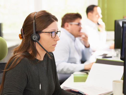 Boosting Call Center Performance: The Pros and Cons of Pop-Up Alerts