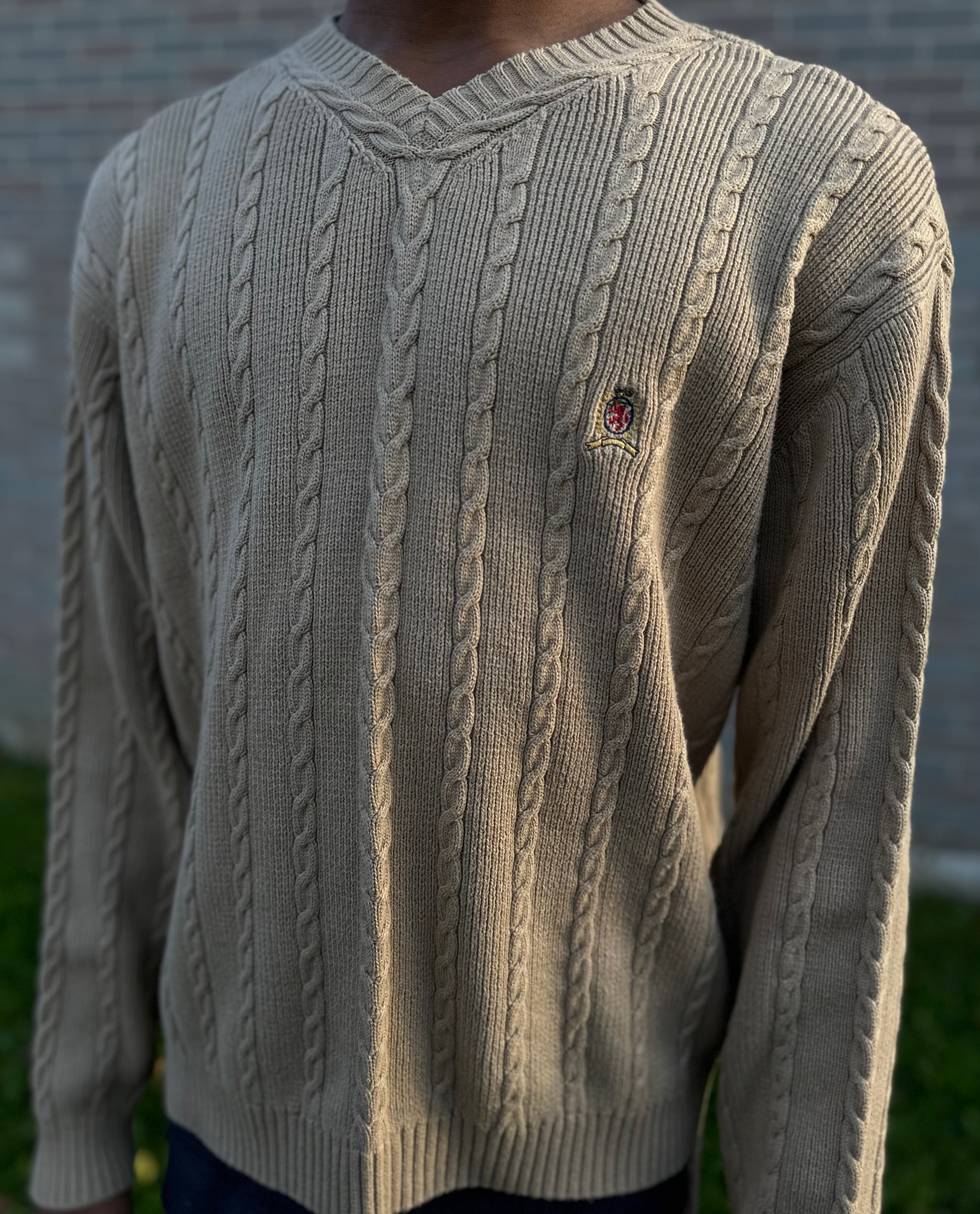 TOMMY HILFIGER Beige Ribbed V-Neck Sweater