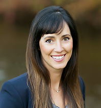 ASHLEY PICTURE LinkedIn - profile pic_edited_edited.jpg