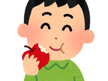 リンゴをかじると血が出る?!