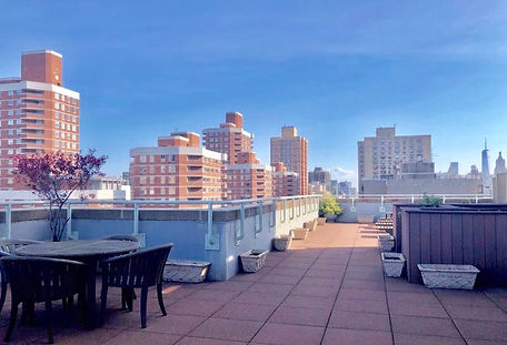 Rooftop deck 2.jpeg