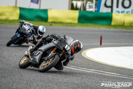 Trénink, okruh Sosnová, Justýna Dobrá, Yamaha R3