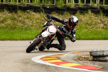 Justýna Dobrá, YCF SM155