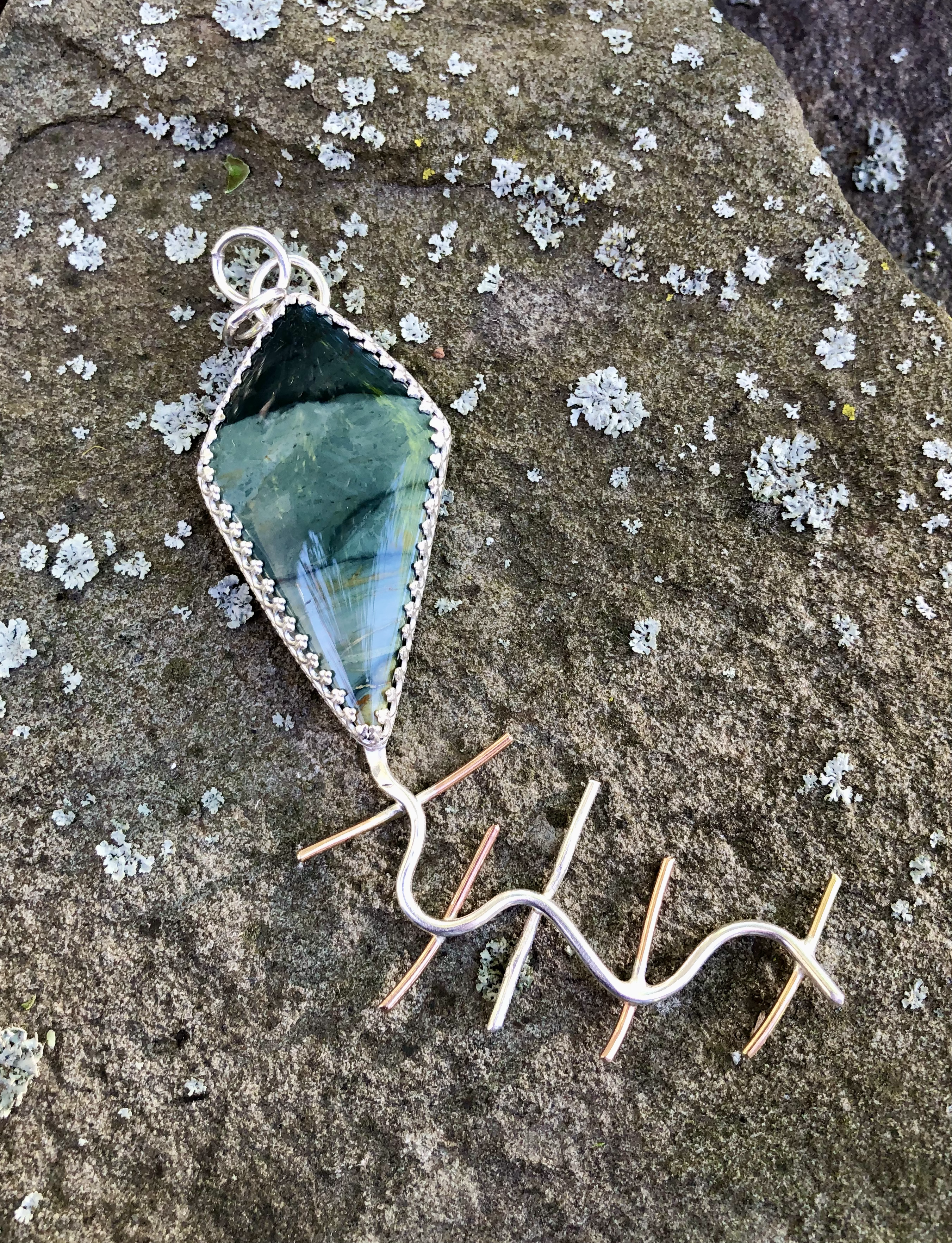 FLY! Pendant (Blue Mountain Jasper)