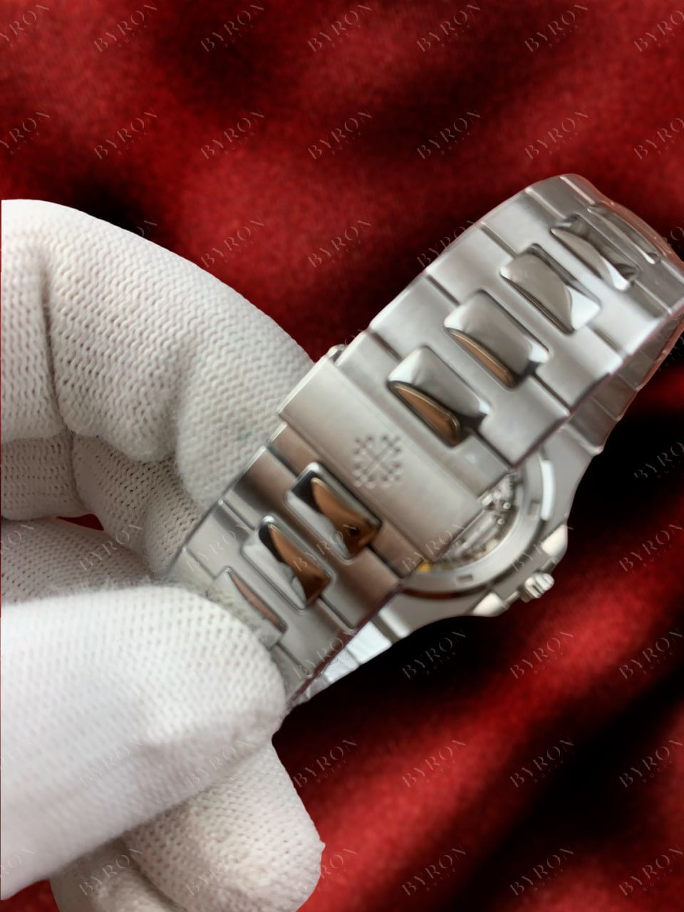 Миниатюра: Patek Philippe Nautilus 5711/1A-018 Tiffany Blue