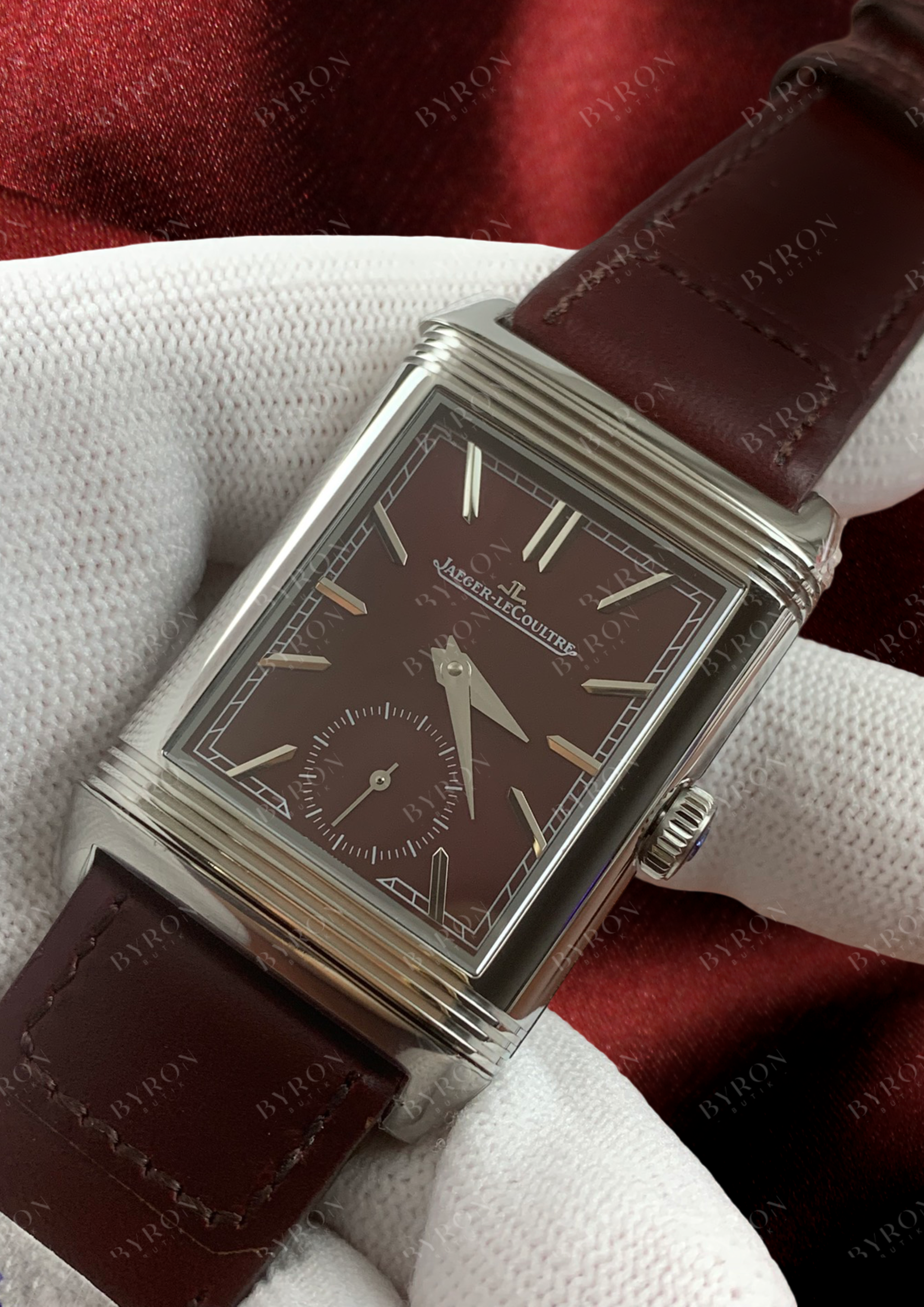 Jaeger-LeCoultre Reverso Tribute Duoface Small Seconds | Q397846J, Burgundy Red