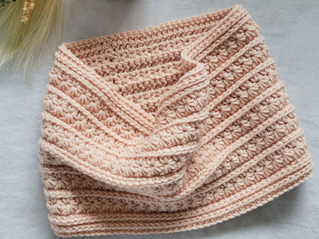 Starry Ridge Cowl Pattern