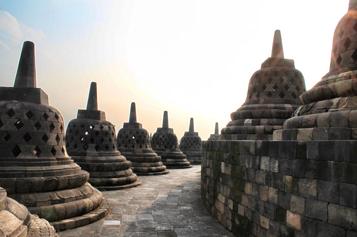 De Surabaya à Yogyakarta