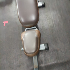 Banco inclinável