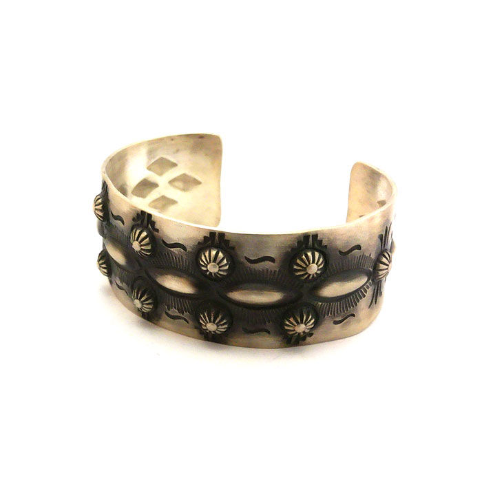 Thumbnail: Elvira Bill Sterling Silver Cuff #EBV366