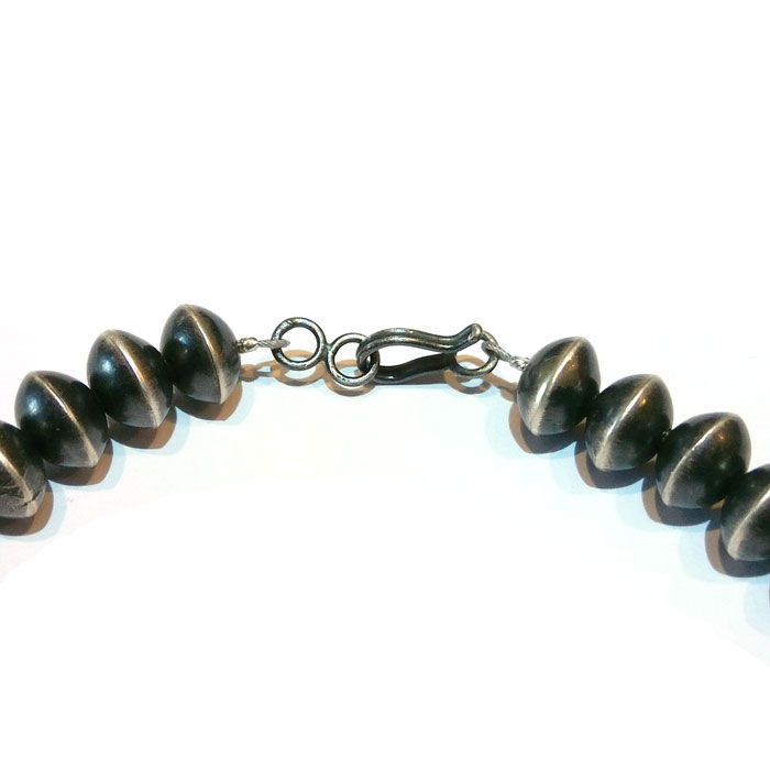 Thumbnail: 16" Navajo Disc Pearls Necklace #NPD132