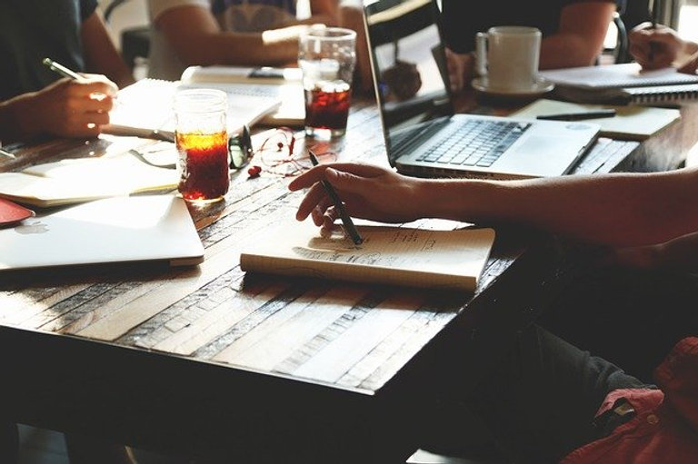 EarthCube Projects: On Building Community