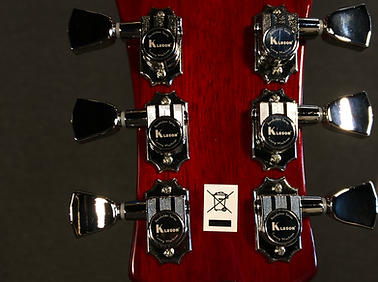 locking kluson tuners on an epiphone les paul guitar