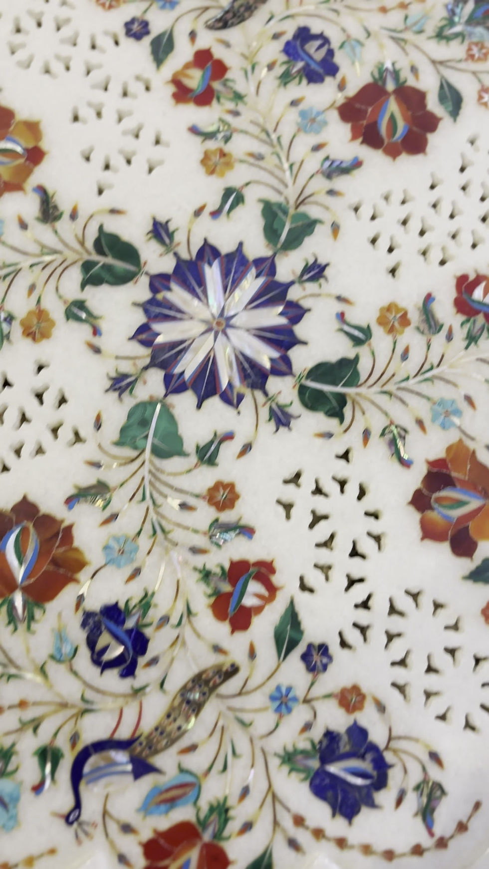 Thumbnail: Pietra dura art floral design handcrafted marble inlay tray