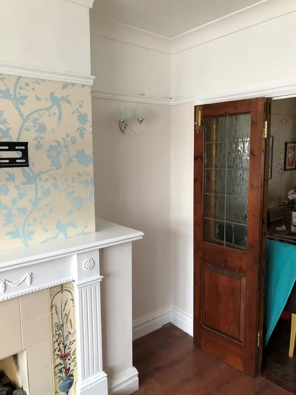 front room 8