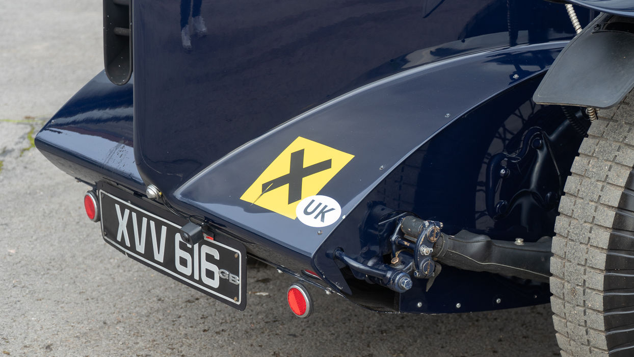 Bentley 'Old No.1' by Racing Green