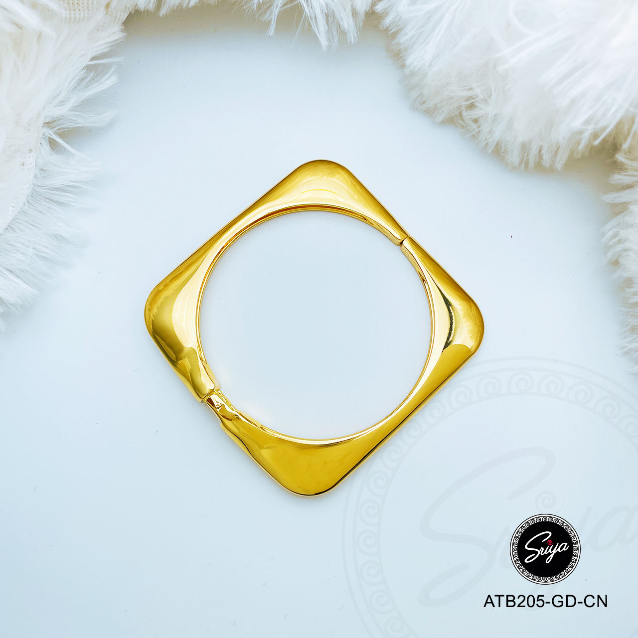 Tashi Anti Tarnish Gold Bangle