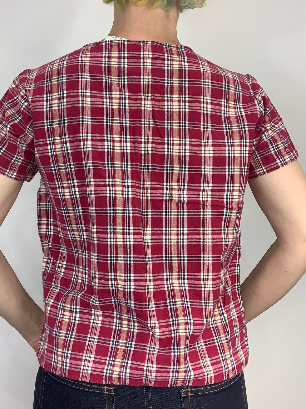 Thumbnail: Vintage Cotton Plaid Button-down