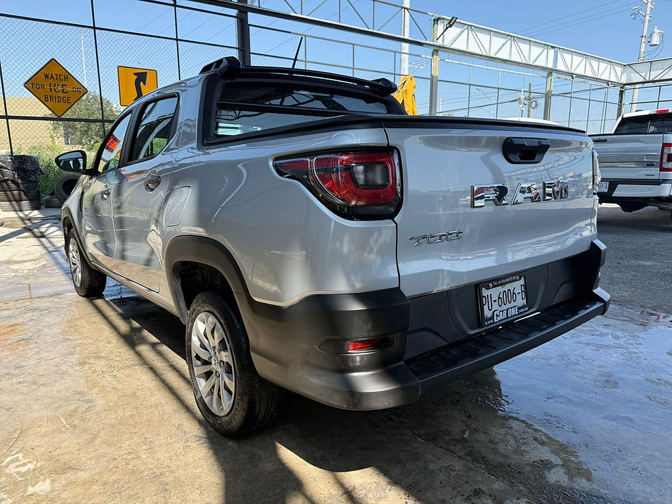 Miniatura: Ram 700 2023
