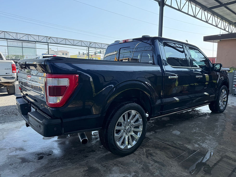 Miniatura: Ford Lobo Limited Powerboost 2022