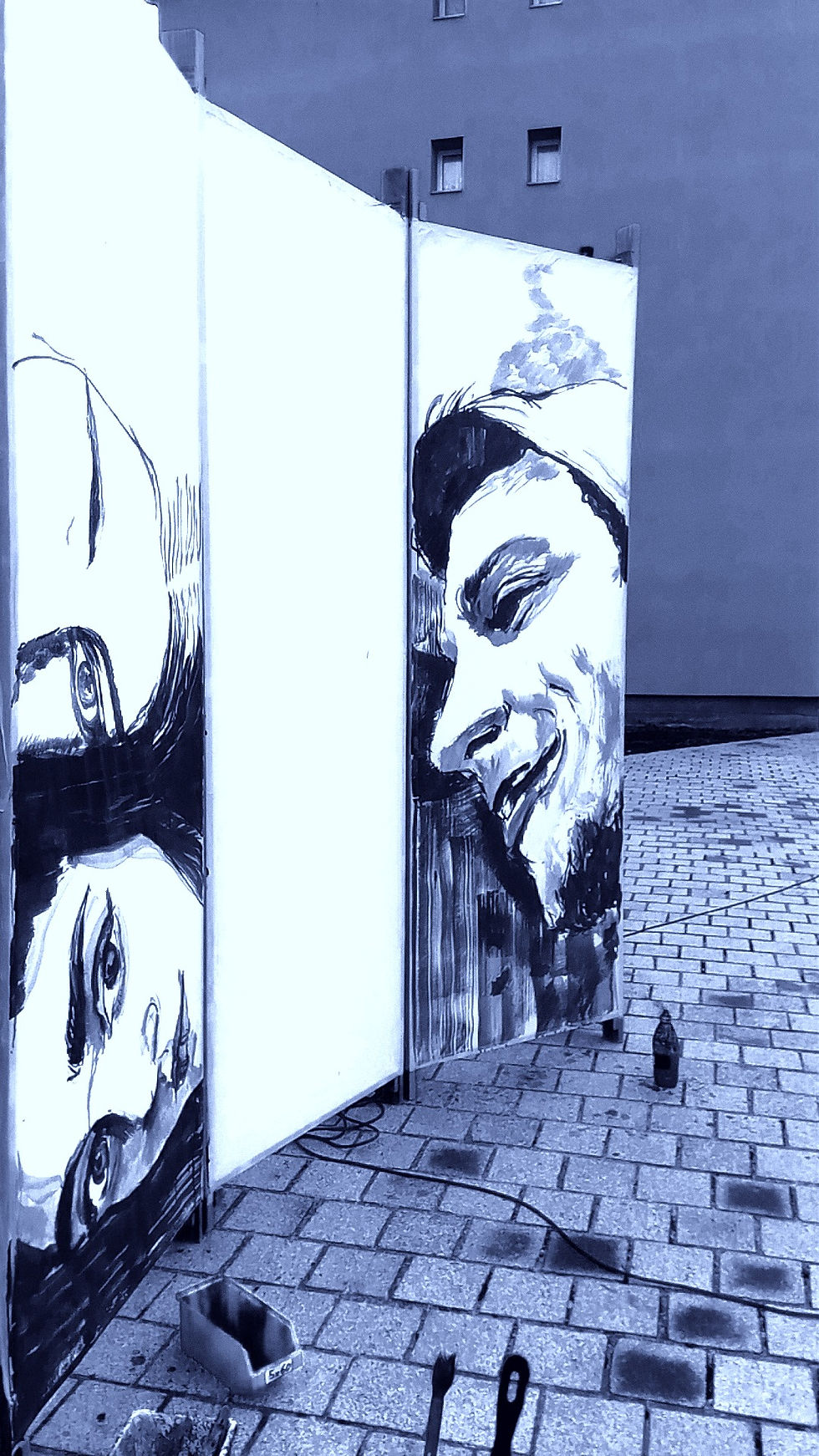 Thumbnail: Painted Performance