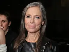 Jamie Lee Curtis Confirms Death of Sister Kelly Curtis at Age 69