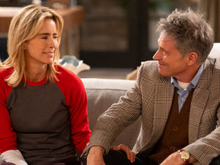 ‘Newlyweds’ Trailer Reunites Téa Leoni and Tim Daly as Another Married Couple