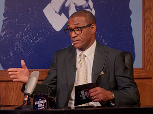 Tommy Davidson Is Back as Varnell Hill in Paramount+’s First Martin Spinoff Trailer