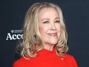 Catherine O’Hara Dead at 71: Remembering the Iconic Star of Schitt’s Creek and Home Alone
