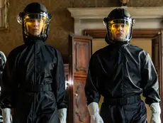 Review: Viral Vanity: Ryan Murphy’s ‘The Beauty’ Is the Body-Horror Fever Dream We Deserve